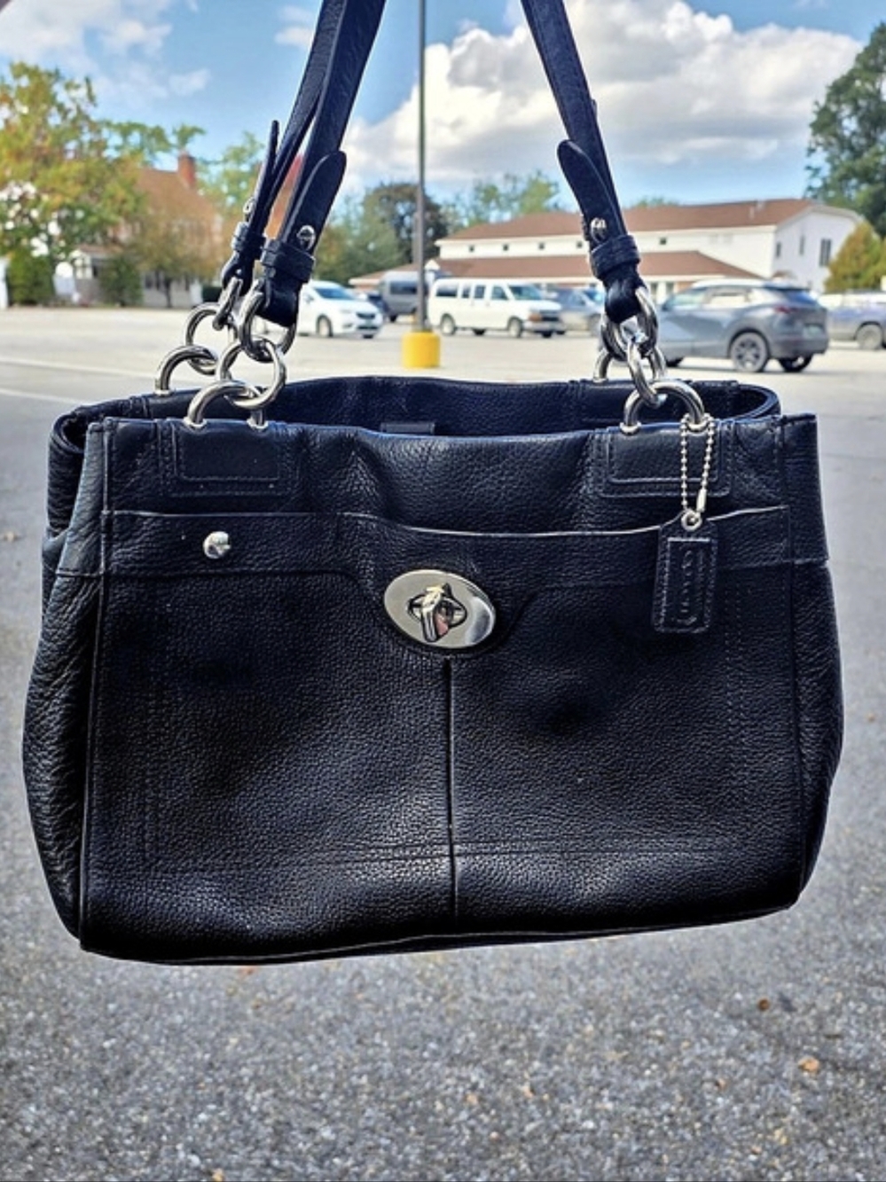 Coach Turnlock Chain Tote 27 Leather Shoulder Bag in Black